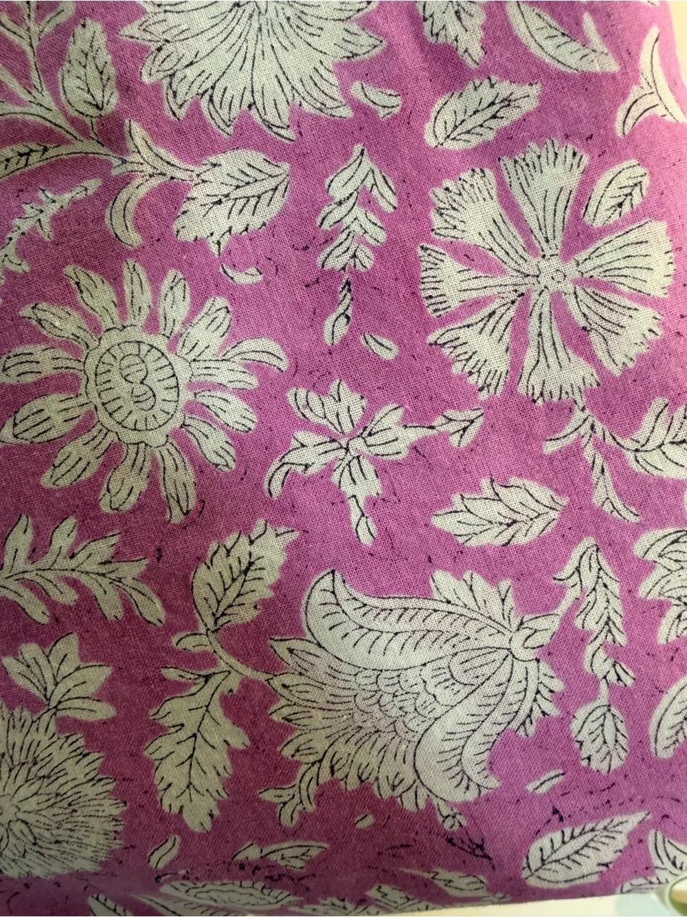 Hand Printed Cotton Fabric in Fuchsia & White. Hand blocked in India. 3 yards - Picture 4 of 4